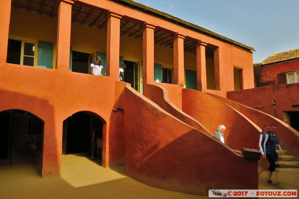 Ile de Gor&eacute;e - Maision des Esclaves
Mots-clés: geo:lat=14.66765286 geo:lon=-17.39730120 geotagged Gor&eacute;e Region Dakar SEN Senegal Ile de Gor&eacute;e patrimoine unesco Maision des Esclaves Colonial Francais Hdr