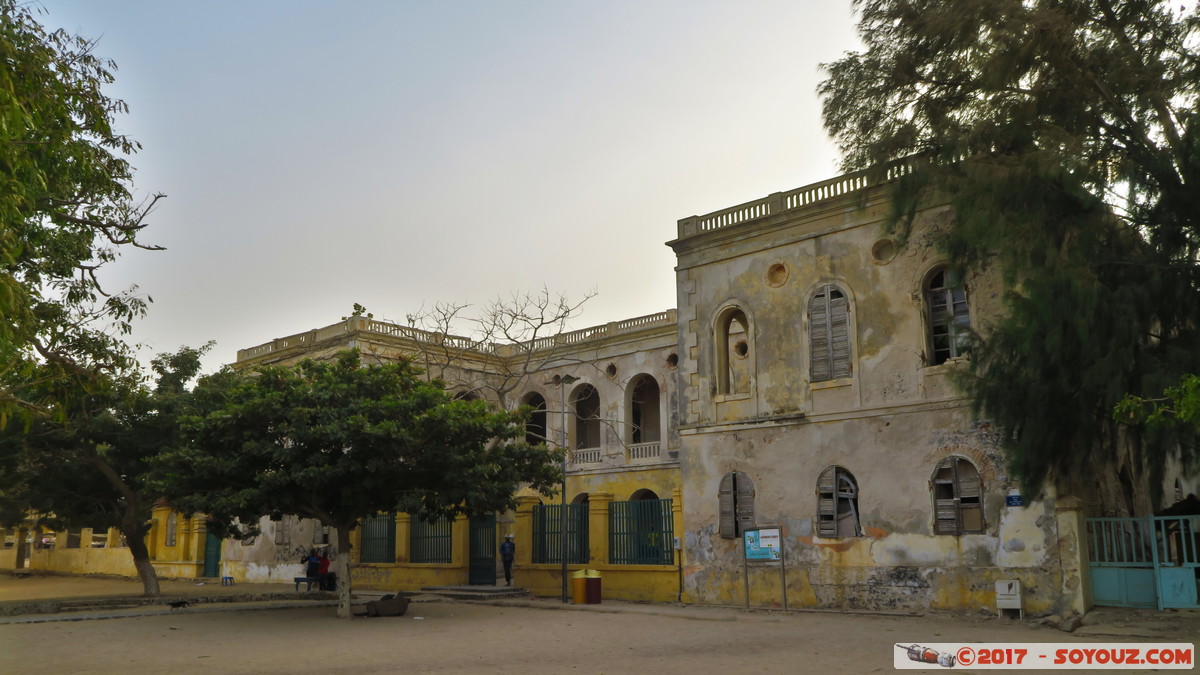 Ile de Gor&eacute;e - Mairie
Mots-clés: geo:lat=14.66807581 geo:lon=-17.39943892 geotagged Gor&eacute;e Region Dakar SEN Senegal Ile de Gor&eacute;e patrimoine unesco Colonial Francais