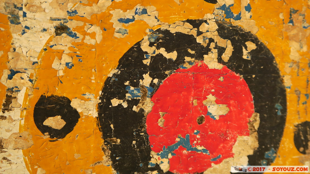 Tioukougne Peul - Coque de bateau
Mots-clés: geo:lat=15.44664826 geo:lon=-16.73388362 geotagged SEN Senegal Thi&egrave;s Tioukougne Peul bateau peinture Art