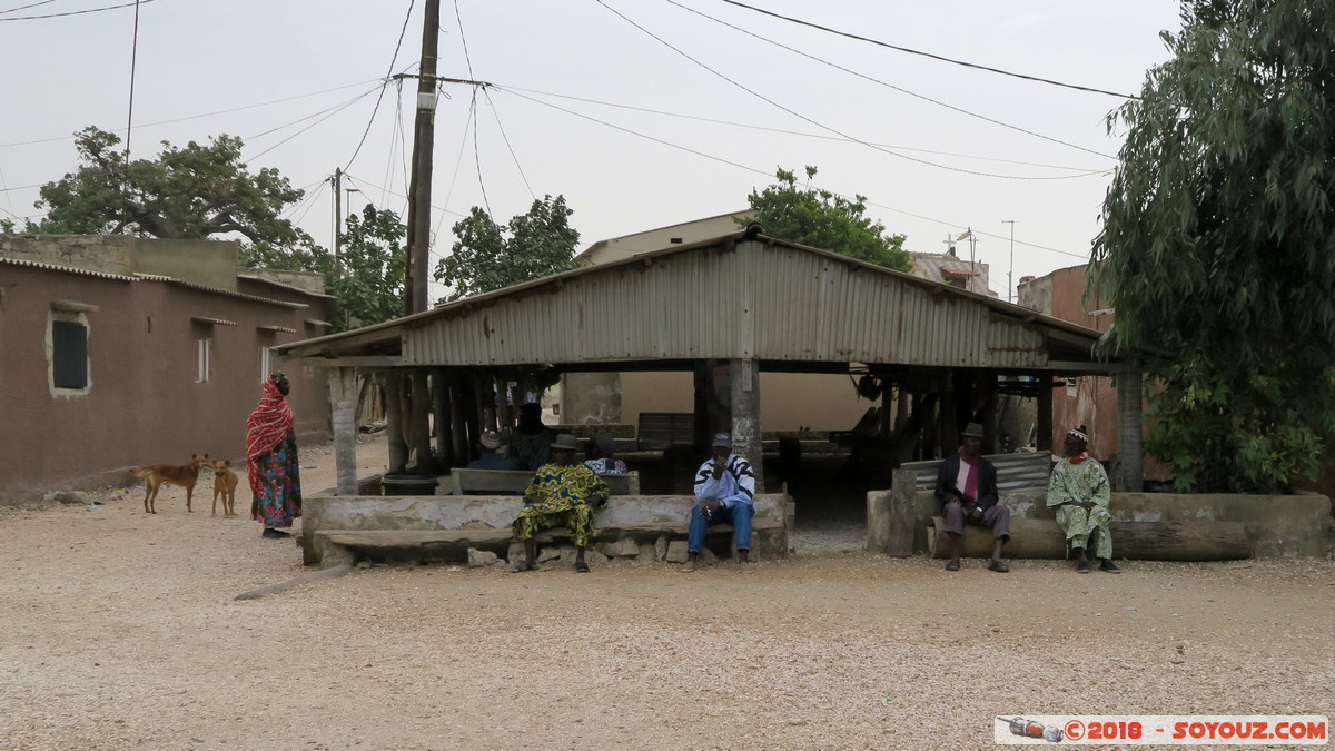 Ile de Fadiouth
Mots-clés: geo:lat=14.15352302 geo:lon=-16.82435453 geotagged Joal-Fadiout SEN Senegal Thi&egrave;s Ile de Fadiouth personnes chien animals