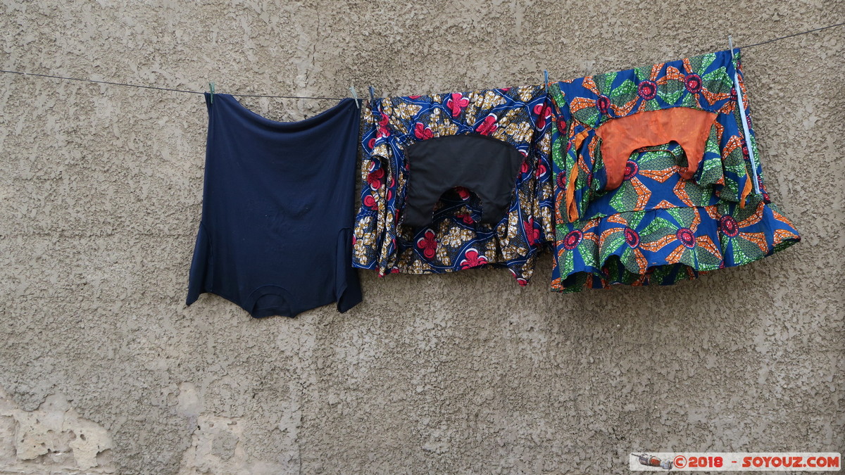 Ile de Fadiouth
Mots-clés: geo:lat=14.15320572 geo:lon=-16.82458788 geotagged Joal-Fadiout SEN Senegal Thi&egrave;s Ile de Fadiouth