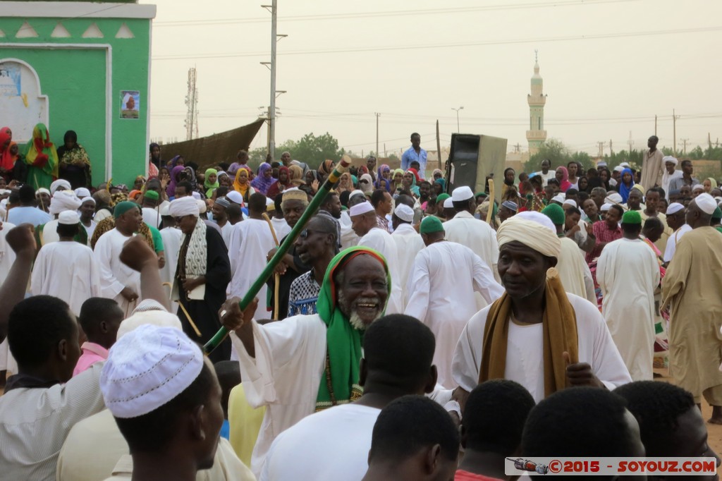 Khartoum - Omdurman - Sufi Dervish Dances Al-Nil Tomb
Mots-clés: geo:lat=15.62636385 geo:lon=32.46210515 geotagged Khartoum Omdurman SDN Soudan Sufi Dervish Dances Al-Nil Tomb Danse Religion