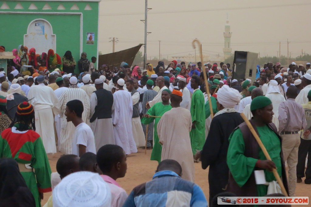 Khartoum - Omdurman - Sufi Dervish Dances Al-Nil Tomb
Mots-clés: geo:lat=15.62636385 geo:lon=32.46210515 geotagged Khartoum Omdurman SDN Soudan Sufi Dervish Dances Al-Nil Tomb Danse Religion