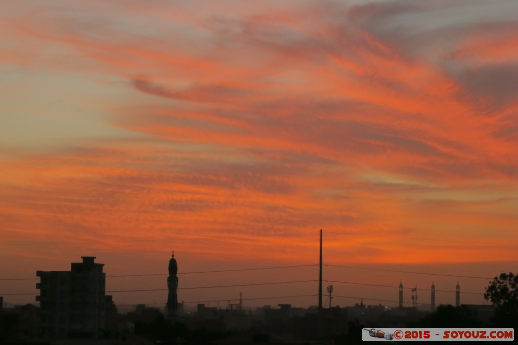 Khartoum by night - Amarat / Street 49
Mots-clés: Arkawit geo:lat=15.56801689 geo:lon=32.54755765 geotagged Khartoum SDN Soudan Nuit Amarat Street 49