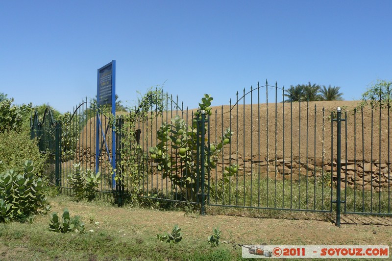 Khartoum - Tuti Island - Fort
Mots-clés: Al Khar&Aring;&pound;&Aring;&laquo;m geo:lat=15.63711644 geo:lon=32.50477472 geotagged Sababi SDN Soudan