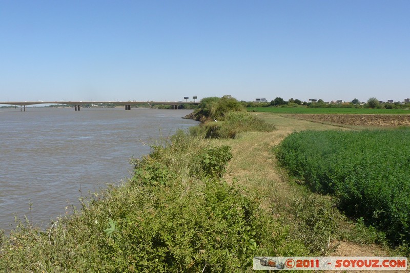 Khartoum - Tuti Island - The Nile
Mots-clés: Al KharÅ£Å«m geo:lat=15.63749628 geo:lon=32.50438664 geotagged Sababi SDN Soudan Pont Riviere