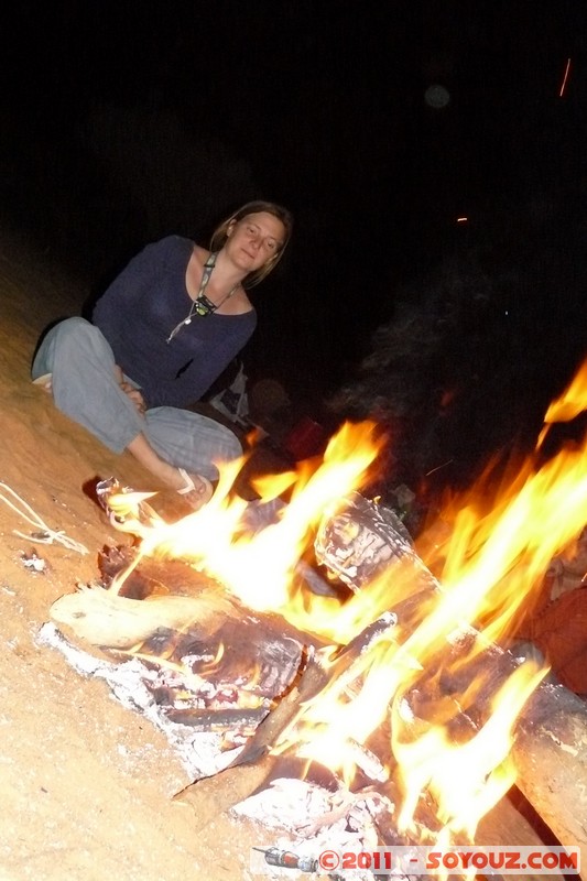 Meroe - Camp site
Mots-clés: geo:lat=16.93362000 geo:lon=33.75503987 geotagged Hillat ed Darqab Nahr an NÄ«l SDN Soudan Nuit