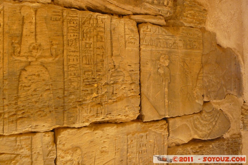 Meroe Pyramids - Northern Cemetery
Mots-clés: geo:lat=16.93733028 geo:lon=33.74888957 geotagged Hillat ed Darqab Nahr an N&Auml;&laquo;l SDN Soudan Ruines Egypte patrimoine unesco Desert Bas relief