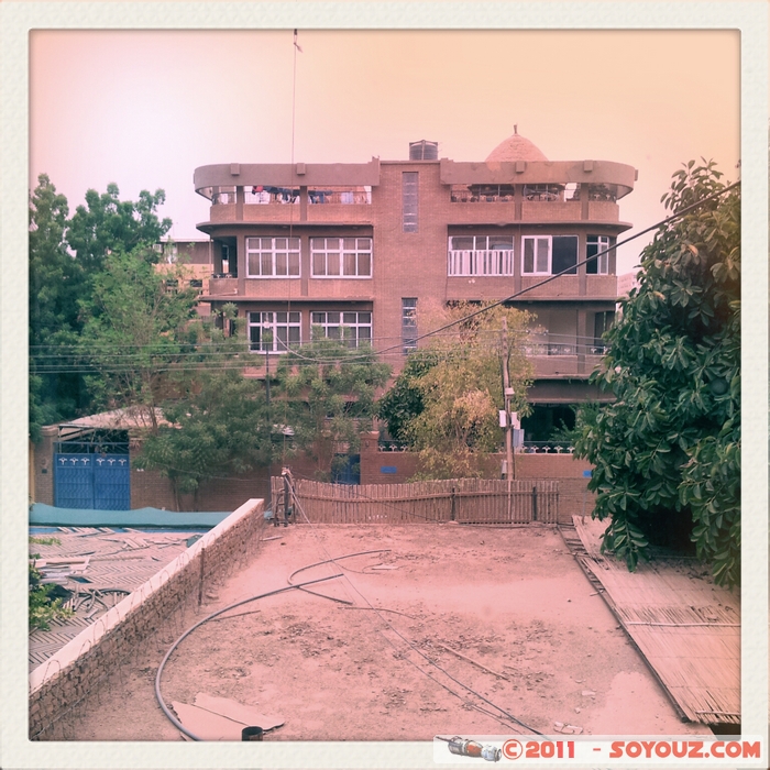 Khartoum Art
Mots-clés: Art old camera