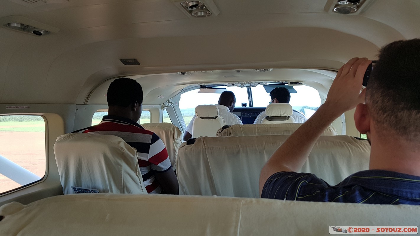 Kibondo
Mots-clés: Irabiro Kigoma Tanzanie TZA Tanzania Kibondo avion