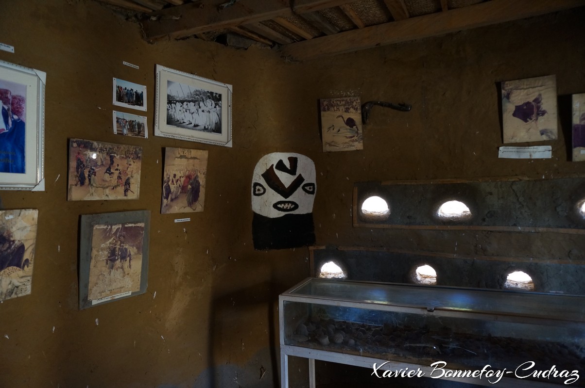 Musee de Gaoui
Mots-clés: Chari-Baguirmi Gaoui geo:lat=12.17905803 geo:lon=15.14881007 geotagged TCD Tchad Musee de Gaoui