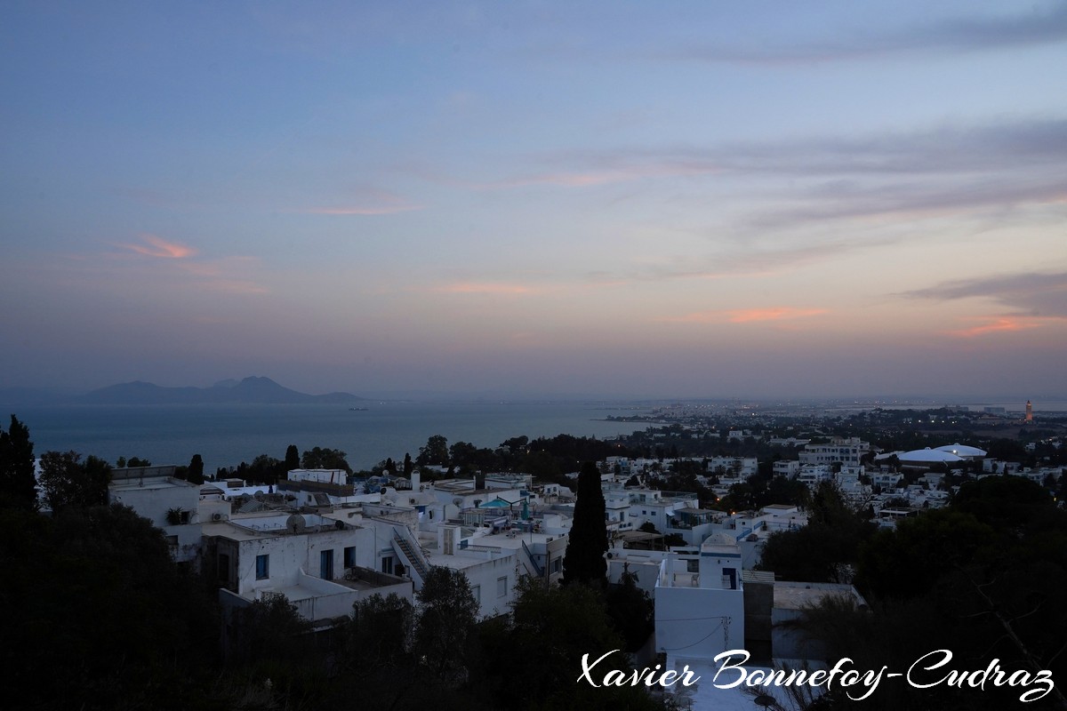 Sidi Bou Sa&iuml;d - Heure bleue
Mots-clés: Dar Mimoun Bey geo:lat=36.87216626 geo:lon=10.34805022 geotagged TUN Tūnis Tunisie Sidi Bou Sa&iuml;d Tunis Carthage sunset