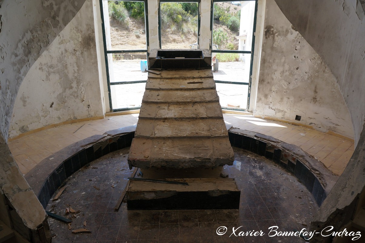 Ain Draham - Ruines Hotel La Foret (Urbex)
Mots-clés: geo:lat=36.73947331 geo:lon=8.67967784 geotagged Jundūbah Les Ch&ecirc;nes TUN Tunisie Jendouba Ain Draham Ruines Urbex Hotel La Foret