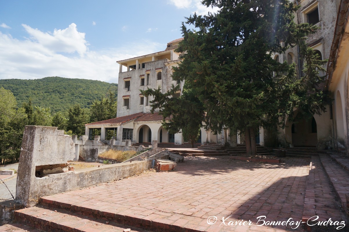 Ain Draham - Ruines Hotel La Foret (Urbex)
Mots-clés: geo:lat=36.73967750 geo:lon=8.67945790 geotagged Jundūbah Les Ch&ecirc;nes TUN Tunisie Jendouba Ain Draham Ruines Urbex Hotel La Foret