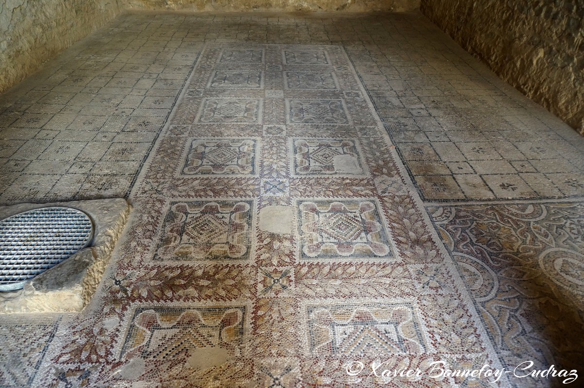 Bulla Regia - Maison de la chasse
Mots-clés: El Hammam geo:lat=36.56018182 geo:lon=8.75322754 geotagged Jundūbah TUN Tunisie Bulla Regia Ruines romaines Ruines Romain Mosaique Jendouba Maison de la chasse