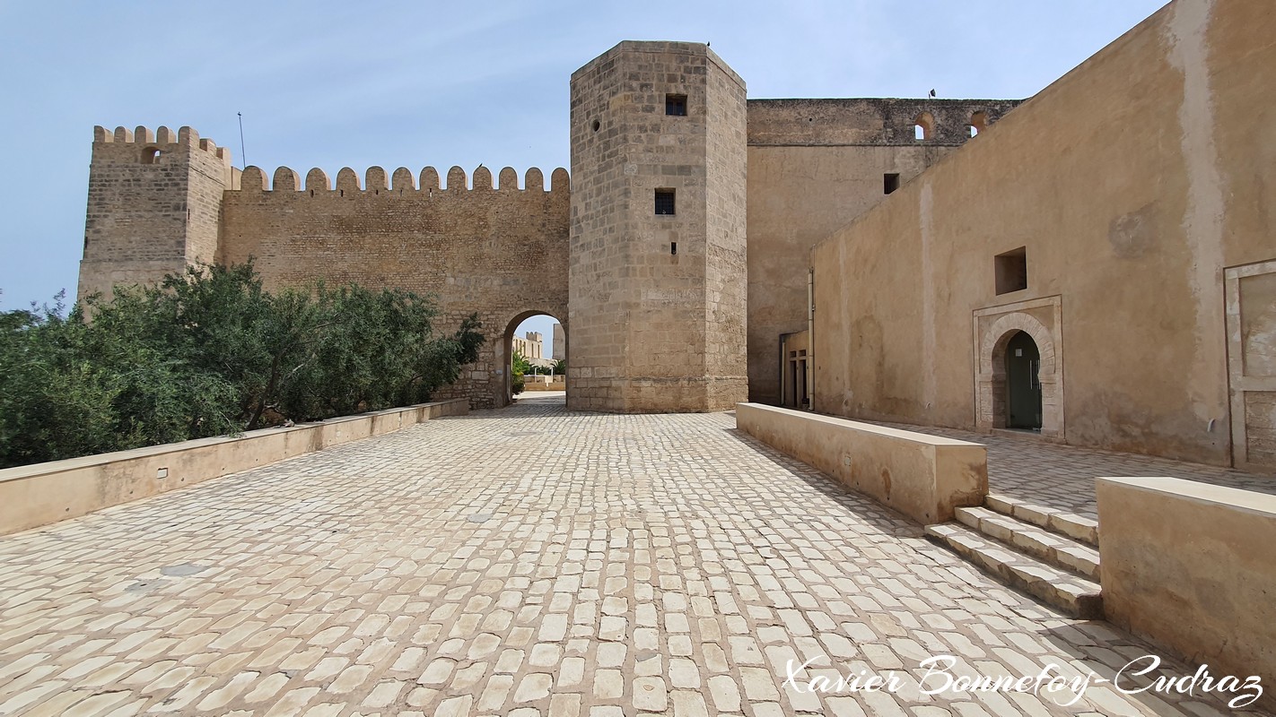 Sousse - La Medina - Musee archeologique (Kasbah)
Mots-clés: geo:lat=35.82317098 geo:lon=10.63564003 geotagged Roman Province of Byacena Sūsah TUN Tunisie Sousse La Medina patrimoine unesco Musee archeologique Musee archeologique de Sousse Kasbah
