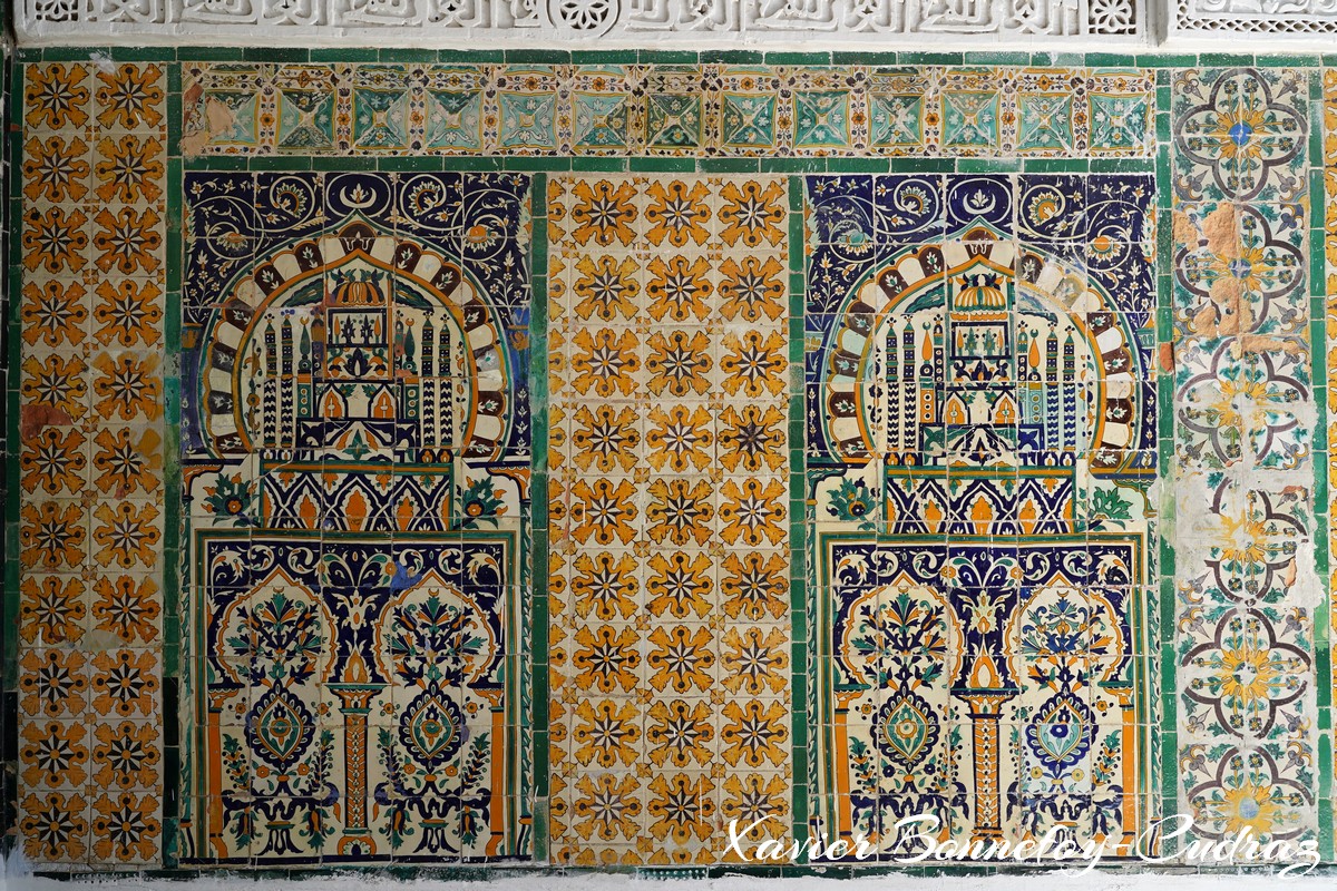 Kairouan - Mosquee du Barbier (mausolee de Sidi Sahbi)
Mots-clés: Al Qayrawān El Mourstane geo:lat=35.68213254 geo:lon=10.09017795 geotagged TUN Tunisie Kairouan patrimoine unesco Mosquee du Barbier Mausolee de Sidi Sahbi Mosque Religion Mosaique