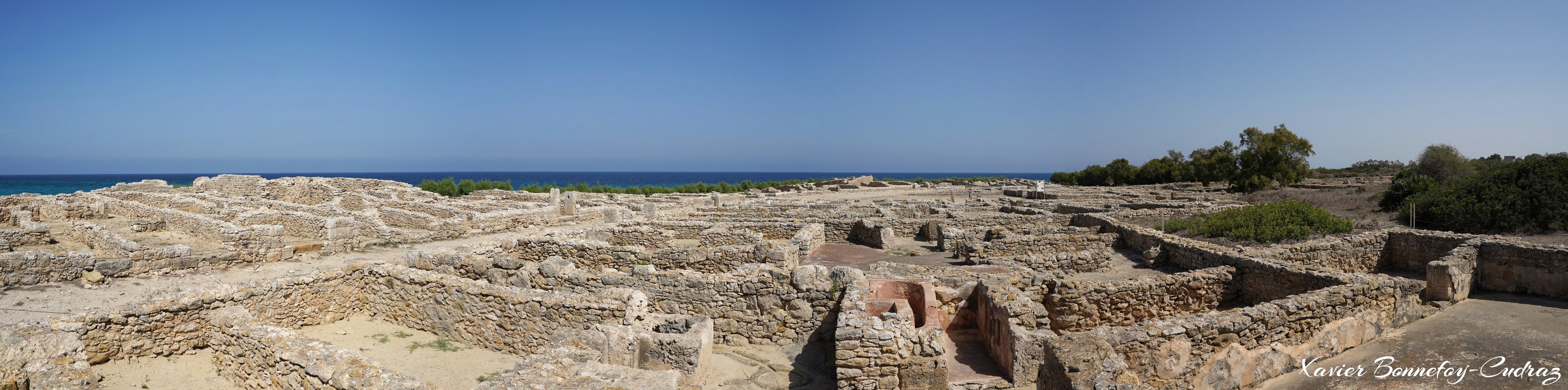 Cap Bon - Site archeologique de Kerkouane
Mots-clés: geo:lat=36.94699423 geo:lon=11.09951399 geotagged Kerkouane Nābul TUN Tunisie Nabeul Site arch&eacute;ologique de Kerkouane Ruines Ruines romaines Ruines puniques patrimoine unesco panorama