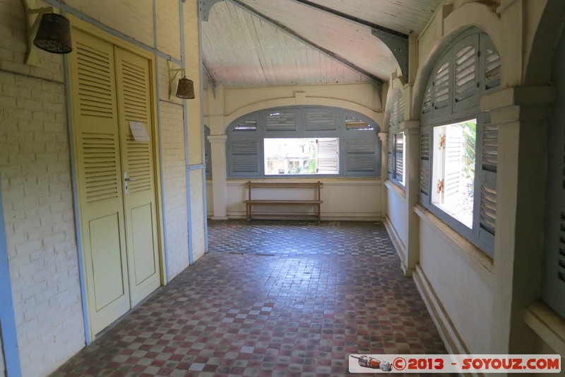 Grand-Bassam - Musee du Costume (Ancien Palais du Gouverneur)
Mots-clés: CIV CÃ´te d'Ivoire France geo:lat=5.19613888 geo:lon=-3.73701453 geotagged Lagunes patrimoine unesco Colonial Francais