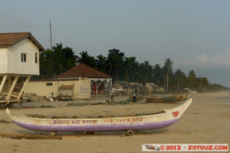 Assinie
Mots-clés: bateau plage