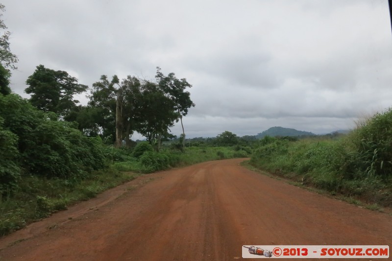 Route Man / Frontière Guinée - Gbablasso 
Mots-clés: CIV CÃ´te d'Ivoire Dix-Huit Montagnes Gbablasso geo:lat=7.78011086 geo:lon=-7.70787106 geotagged