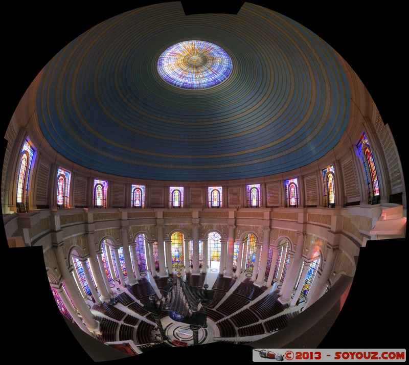 Yamoussoukro - Basilique de Notre Dame de la Paix - Panorama
Mots-clés: CIV C&Atilde;&acute;te d'Ivoire geo:lat=6.81068216 geo:lon=-5.29716643 geotagged Lacs Yamoussoukro Basilique de Notre Dame de la Paix Eglise Architecture Vitrail panorama