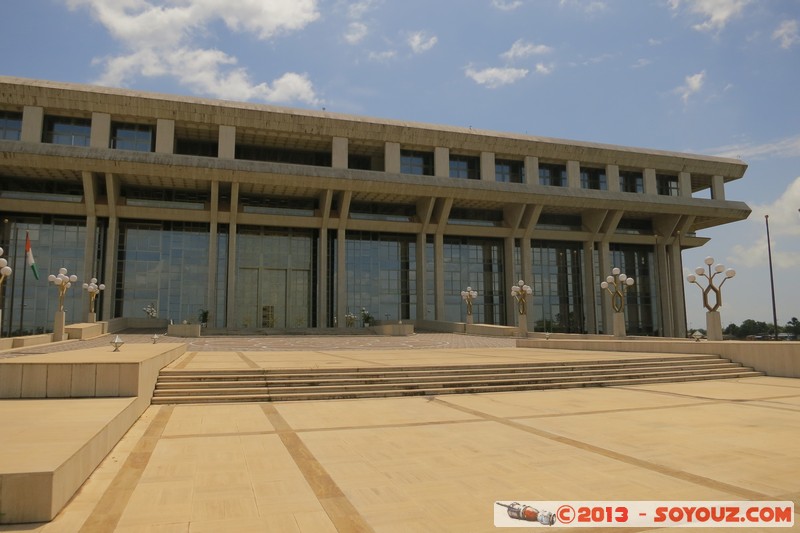 Yamoussoukro - Fondation Felix Houphouet-Boigny
La Fondation Felix Houphouet-Boigny pour la recherche de la Paix
Mots-clés: CIV C&Atilde;&acute;te d'Ivoire geo:lat=6.79799365 geo:lon=-5.26463663 geotagged Lacs Nzuessi Yamoussoukro Fondation Felix Houphouet-Boigny Architecture