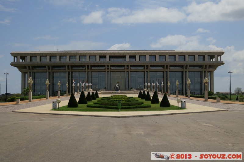Yamoussoukro - Fondation Felix Houphouet-Boigny
La Fondation Felix Houphouet-Boigny pour la recherche de la Paix
Mots-clés: CIV C&Atilde;&acute;te d'Ivoire geo:lat=6.79960463 geo:lon=-5.26471496 geotagged Lacs Nzuessi Yamoussoukro Fondation Felix Houphouet-Boigny Architecture
