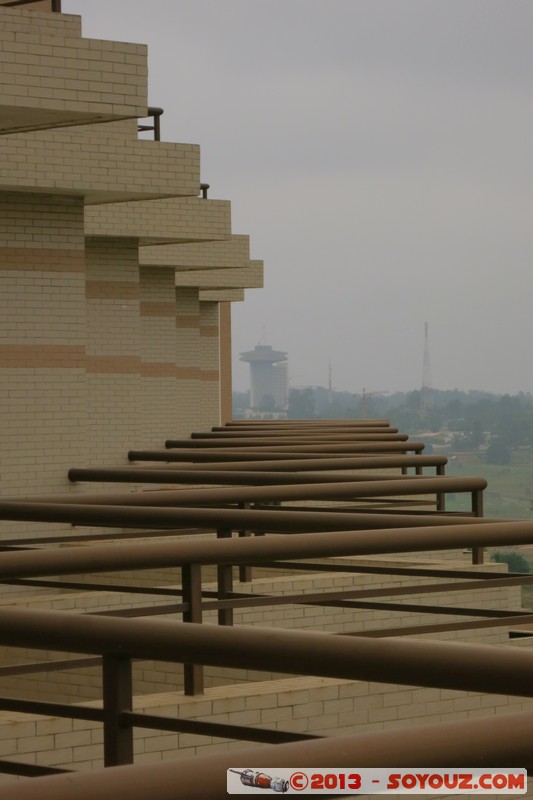 Yamoussoukro - Hotel des Parlementaires et President
Mots-clés: CIV C&Atilde;&acute;te d'Ivoire Yamoussoukro Hotel des Parlementaires