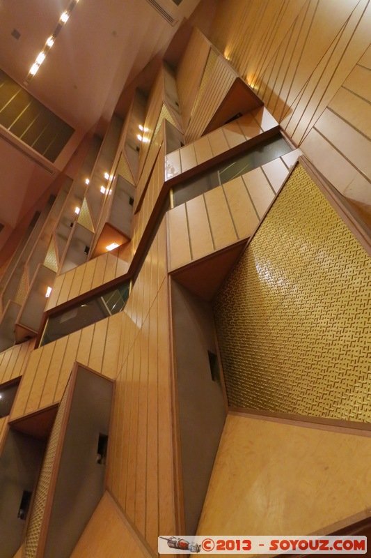 Yamoussoukro - Fondation Felix Houphouet-Boigny - Salle de reunion
La Fondation Felix Houphouet-Boigny pour la recherche de la Paix
Mots-clés: CIV CÃ´te d'Ivoire Yamoussoukro Fondation Felix Houphouet-Boigny Architecture