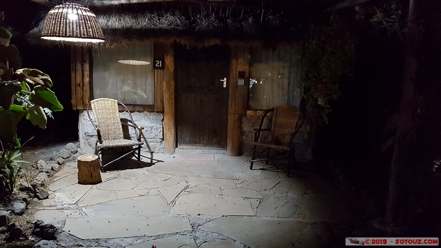 Swara Acacia Lodge by night
Mots-clés: KEN Kenplains Kenya Machakos Swara Acacia Lodge Swara Plains Wildlife Conservancy Nuit