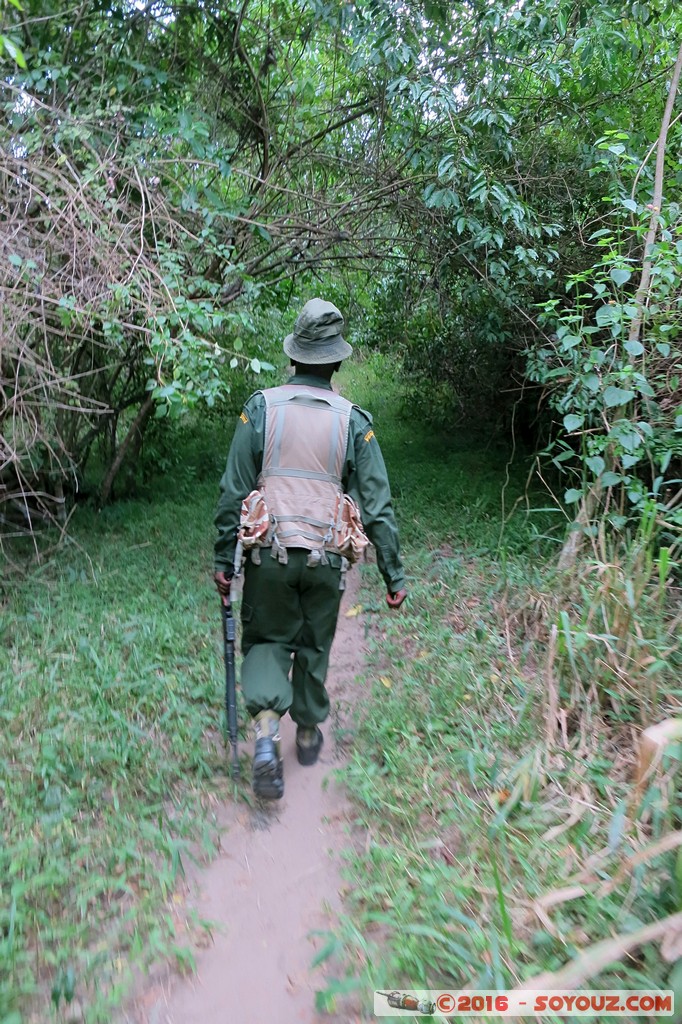 Shimba Hills National Reserve ranger
Mots-clés: KEN Kenya Kwale Mkingani Shimba Hills National Reserve personnes