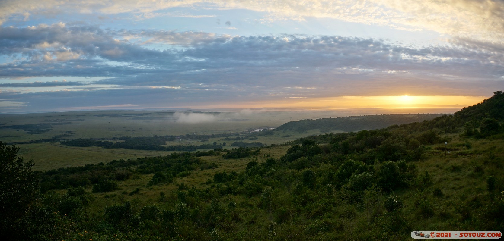 Masai Mara - Sunrise - panorama
Mots-clés: geo:lat=-1.40120349 geo:lon=35.02635828 geotagged KEN Kenya Narok Ol Kiombo paysage sunset Lumiere panorama
