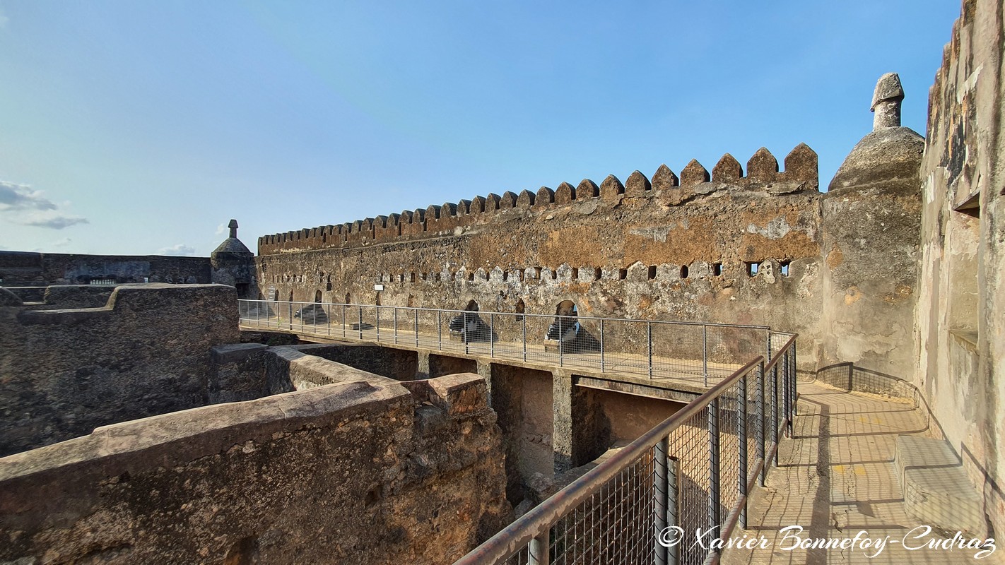 Mombasa - Fort Jesus
Mots-clés: geo:lat=-4.06260830 geo:lon=39.68013062 geotagged KEN Kenya Mombasa Tayari Fort Jesus patrimoine unesco