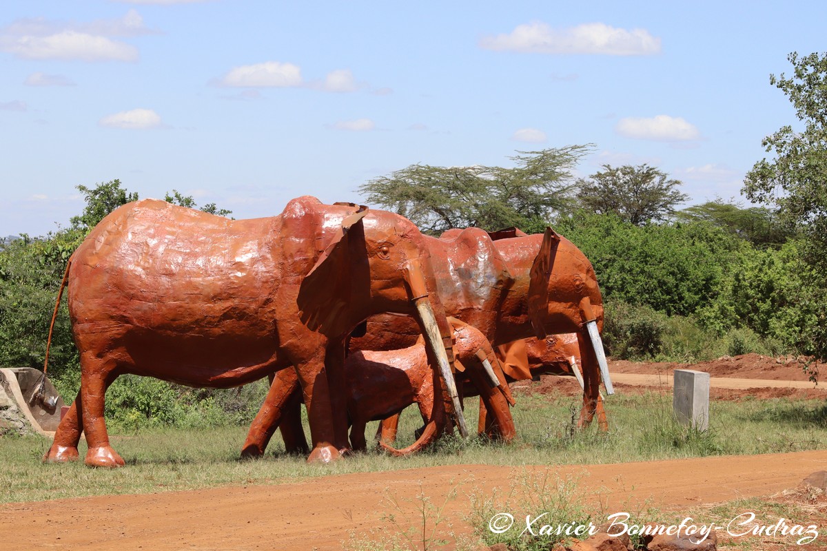 Nairobi National Park - Elephant
Mots-clés: geo:lat=-1.34574886 geo:lon=36.79720762 geotagged KEN Kenya Nairobi Area Nairobi National Park Elephant sculpture