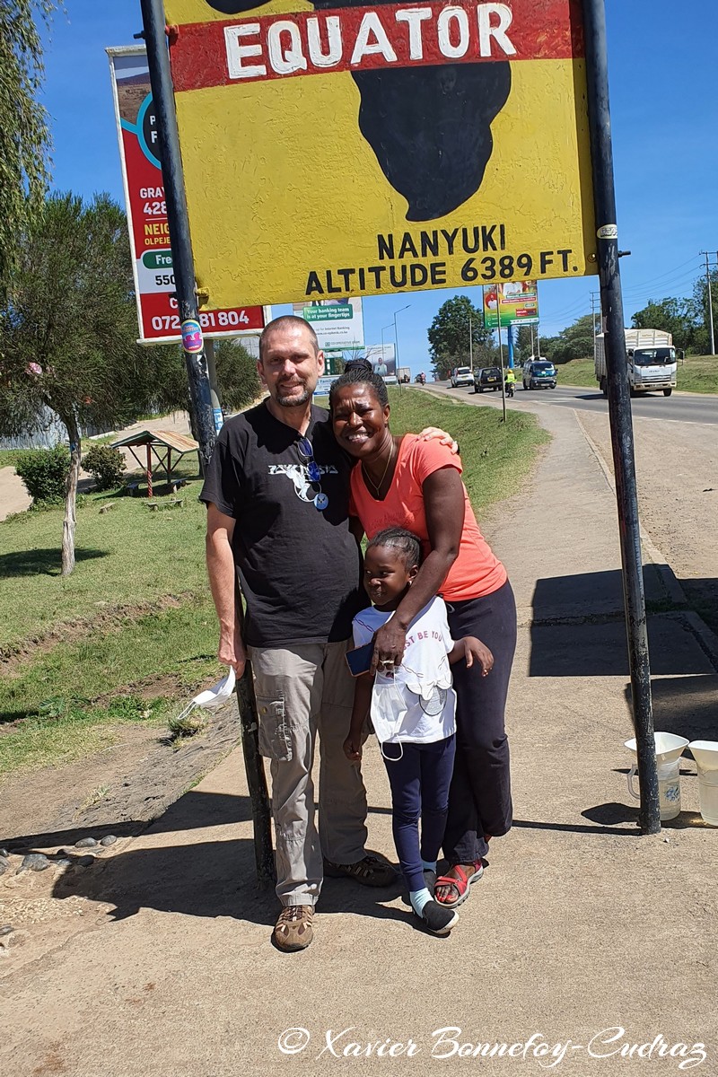Nanyuki - On the Equator line
Mots-clés: geo:lat=-0.00029445 geo:lon=37.07027090 geotagged KEN Kenya Laikipia Nanyuki Equateur