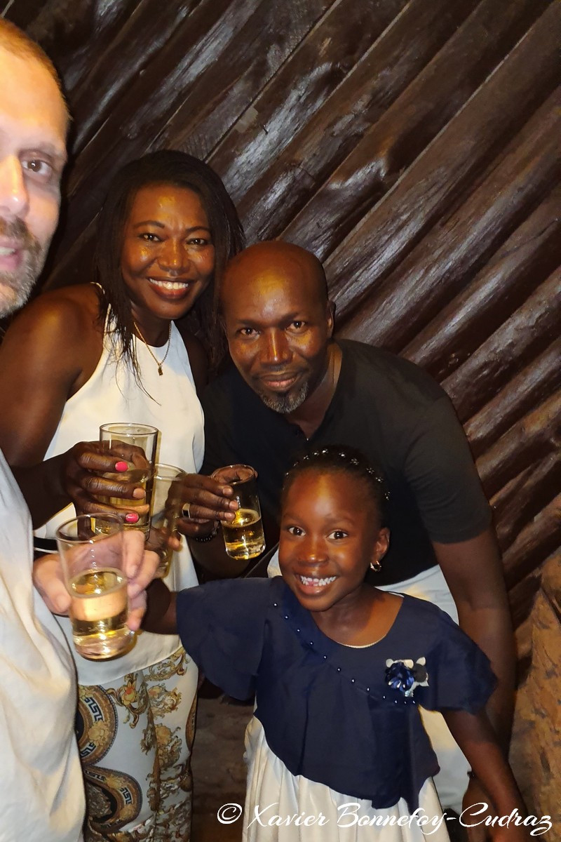 Sarova Shaba Game Lodge - New Year Eve (Le 31)
Mots-clés: Archers Post geo:lat=0.66505065 geo:lon=37.71008056 geotagged KEN Kenya Samburu Isiolo Shaba National Reserve Sarova Shaba Game Lodge Nuit