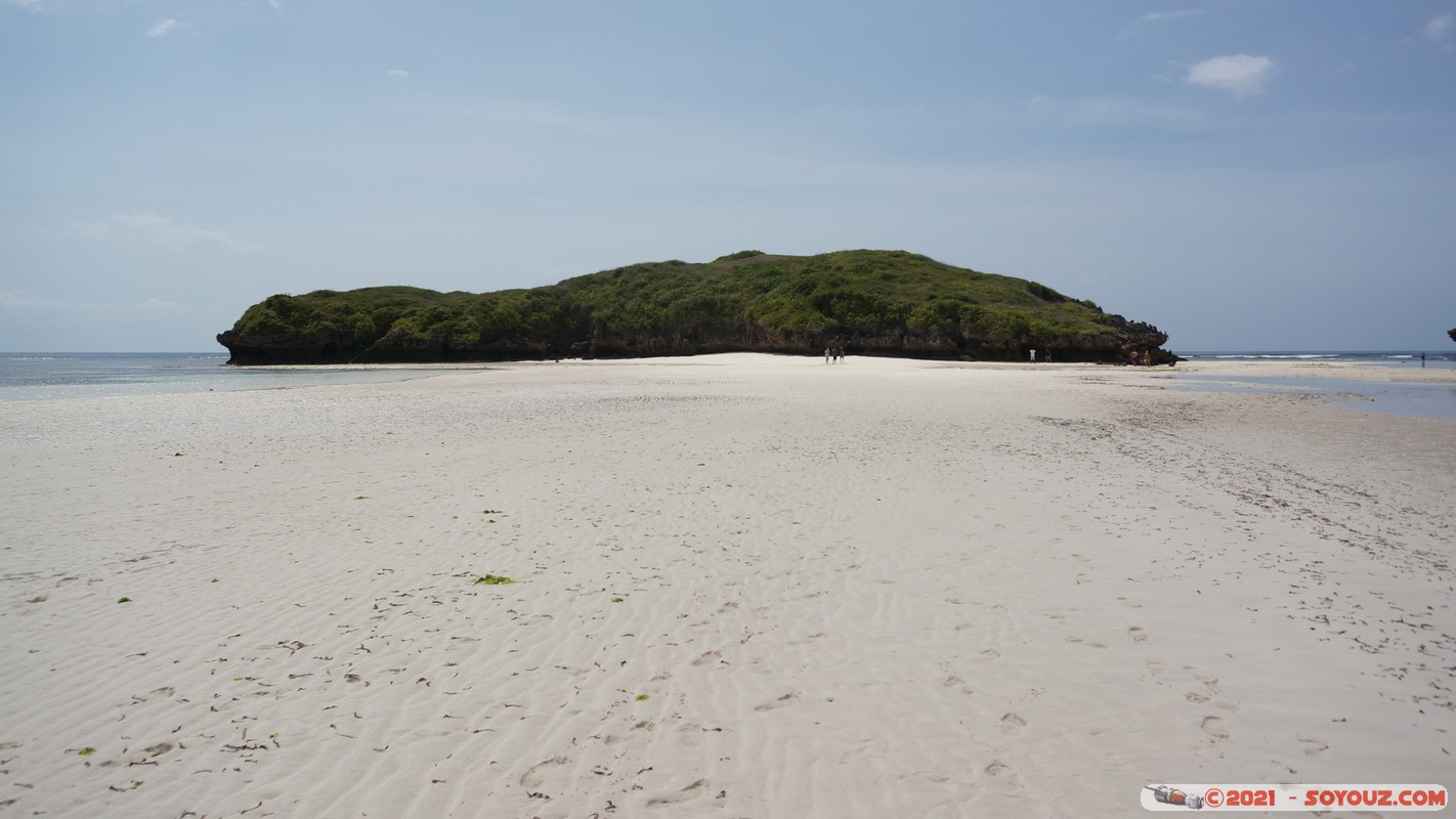 Watamu bay
Mots-clés: geo:lat=-3.34727429 geo:lon=40.03296746 geotagged KEN Kenya Kilifi Watamu plage Mer Watamu bay