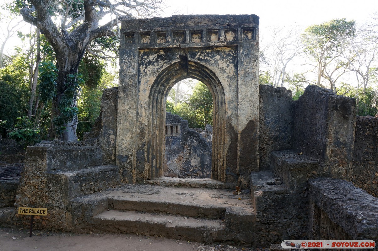 Watamu - Gede Ruins - Palace
Mots-clés: Gedi geo:lat=-3.30968018 geo:lon=40.01659291 geotagged KEN Kenya Kilifi Gede Ruins Ruines chateau Watamu