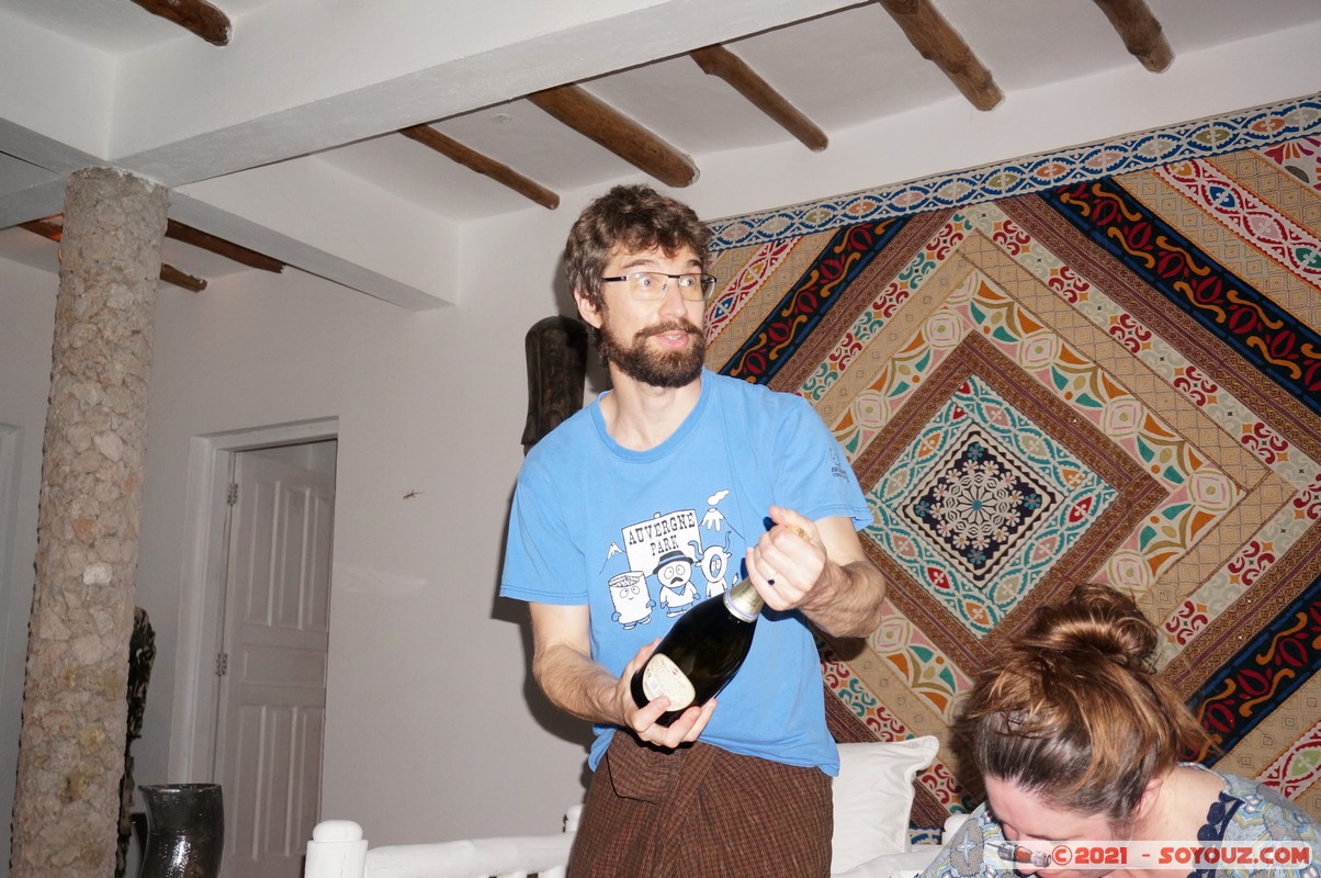 Watamu - Nyumba Sara
Mots-clés: geo:lat=-3.35101411 geo:lon=40.02371624 geotagged KEN Kenya Kilifi Watamu Nyumba Sara