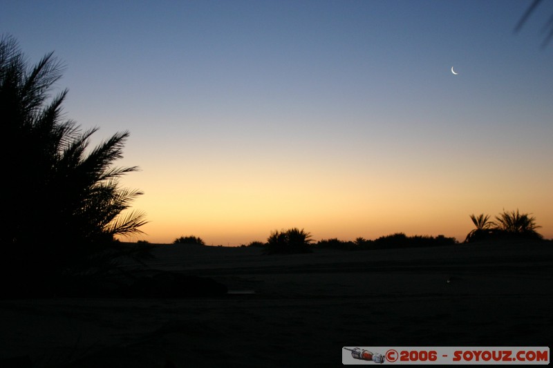 Lever de Soleil et Lune
Mots-clés: sunrise lev� de soleil lune