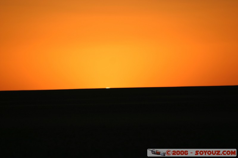 Rayon vert?
Mots-clés: sunset couch� de soleil