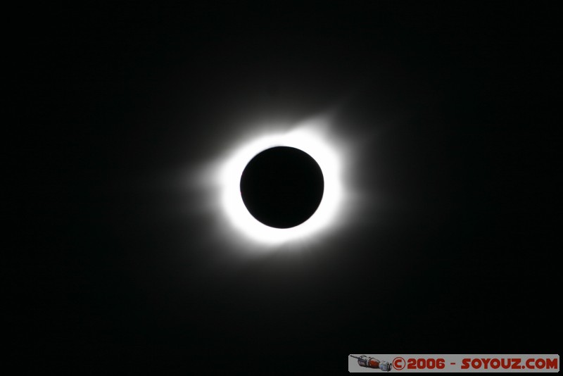 12h16 - 1/4 - f/11
Couronne solaire
