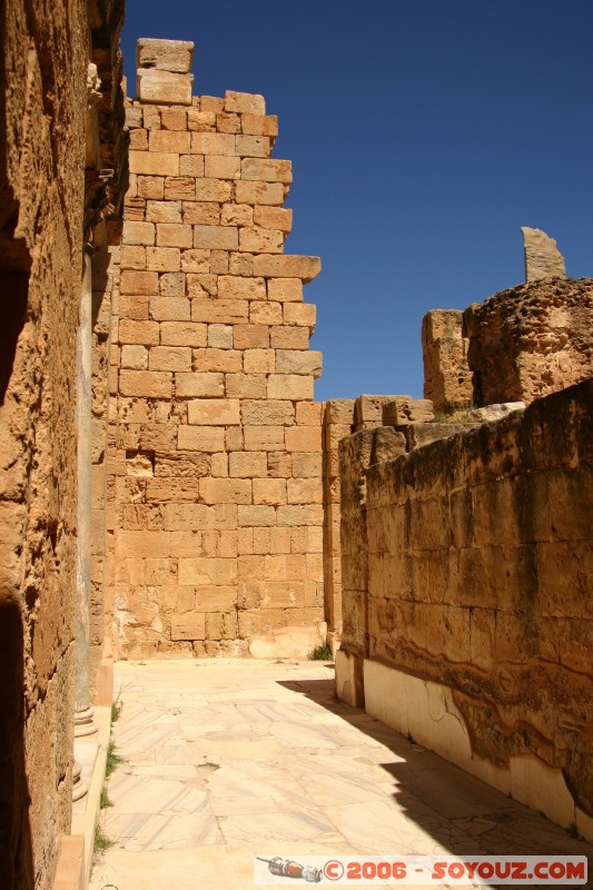 Thermes Hadrianic - Apotyteria
