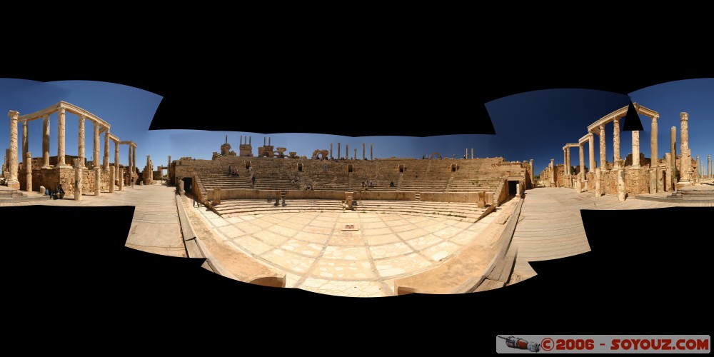 Vue � 360� du th�atre
