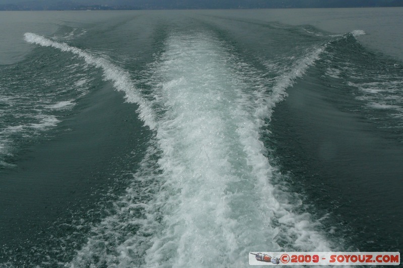 Lac Kivu
Mots-clés: Lac