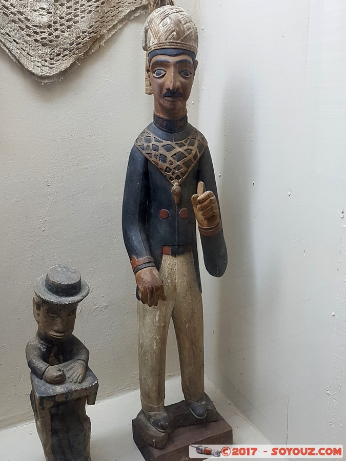 Mus&eacute;e national de Kinshasa
Mots-clés: COD geo:lat=-4.32794099 geo:lon=15.25071859 geotagged Kinshasa Leopoldville Ouest R&eacute;publique D&eacute;mocratique du Congo Parc Pr&eacute;sidentiel - Mont Ngaliema Mus&eacute;e national de Kinshasa sculpture Art