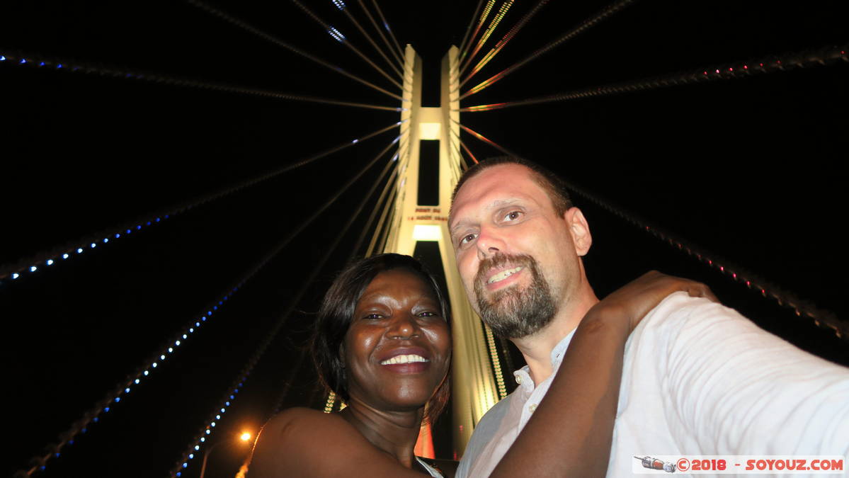 Brazzaville by night - Pont du 15 aout 1960
Mots-clés: Brazzaville COG geo:lat=-4.28534048 geo:lon=15.26925311 geotagged R&eacute;publique du Congo Congo Pont du 15 aout 1960 Pont Nuit