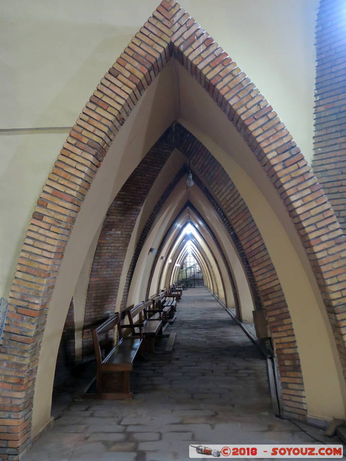 Brazzaville - Basilique St. Anne
Mots-clés: Brazzaville COG geo:lat=-4.26845987 geo:lon=15.28437037 geotagged R&eacute;publique du Congo Congo Basilique St. Anne Eglise