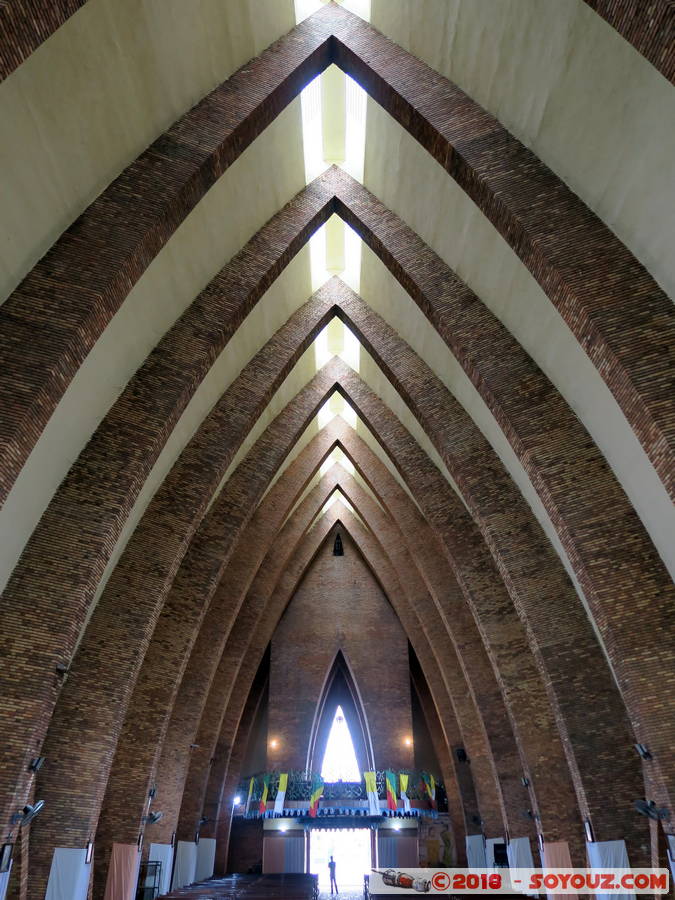 Brazzaville - Basilique St. Anne
Mots-clés: Brazzaville COG geo:lat=-4.26852673 geo:lon=15.28446693 geotagged R&eacute;publique du Congo Congo Basilique St. Anne Eglise